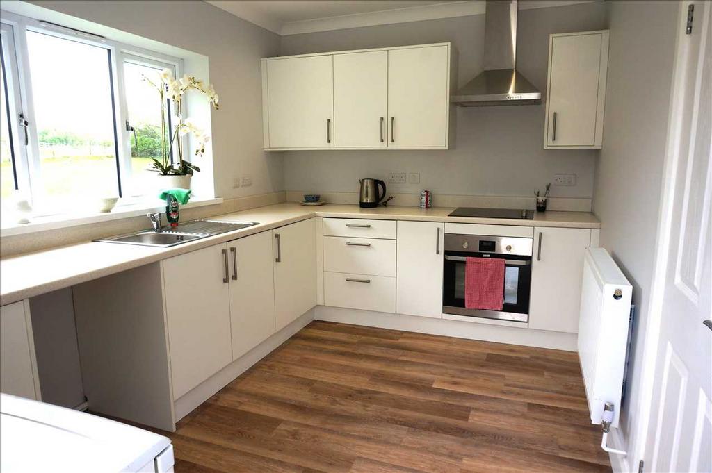 Kitchen :