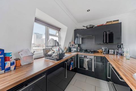 3 bedroom flat to rent, Halford Road, West Brompton, London, SW6