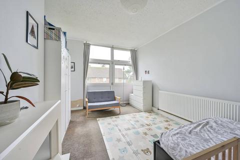 1 bedroom flat for sale, Swanton Gardens, Southfields, London, SW19