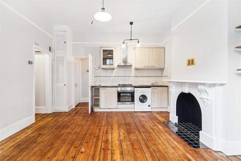 1 bedroom flat to rent, Lambert Road, SW2