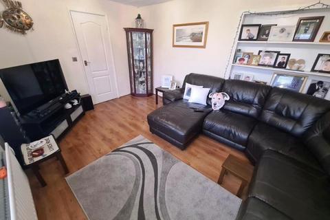 3 bedroom terraced house for sale, Circular Road, Denton, Denton