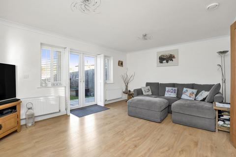 3 Barnby Close, Ashtead, KT21 2GZ