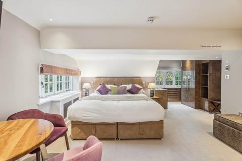 6 bedroom detached house for sale, Henley Road, Marlow SL7