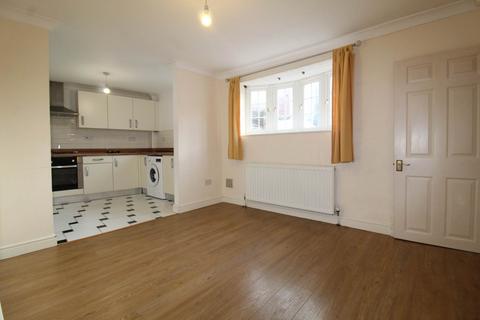 2 bedroom terraced house to rent, Reginald Street, Luton LU2