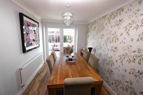 4 bedroom detached house for sale, Brussels Close, Harwich