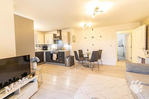 2 bedroom apartment for sale, Clenshaw Path, Basildon SS14