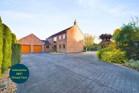 4 bedroom detached house for sale, North Street, North Lincolnshire DN19