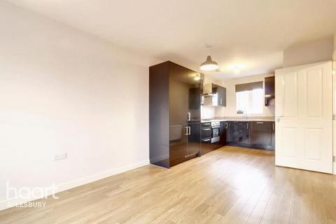 2 bedroom maisonette to rent, Cardinal Drive, Aylesbury