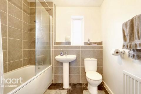 undefined, Cardinal Drive, Aylesbury