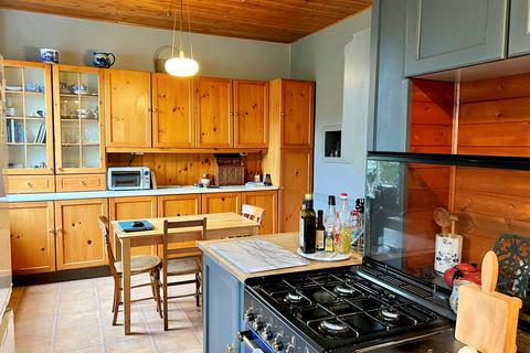 10 Lovers Walk, Dumfries, DG1 1LP