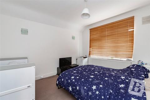 3 bedroom semi-detached house for sale, Mawney Road, Romford, RM7