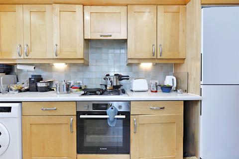 2 bedroom apartment to rent, Tudor Court, Princes Riverside Road, London, SE16