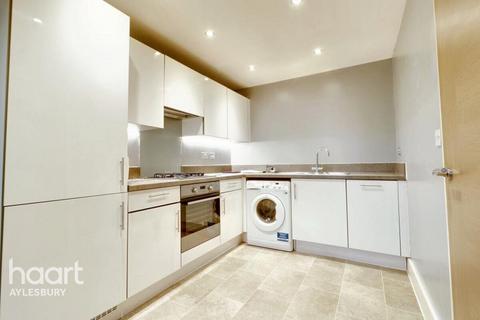 undefined, Lakeland Drive, Aylesbury