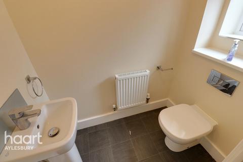 undefined, Lakeland Drive, Aylesbury
