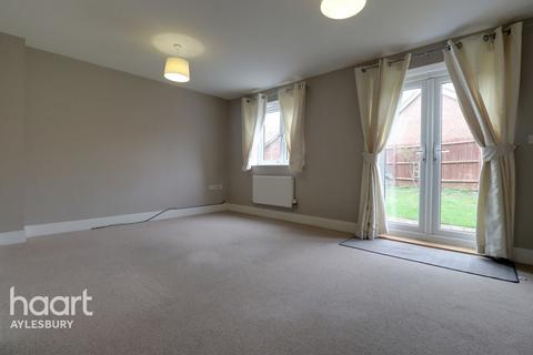 undefined, Lakeland Drive, Aylesbury