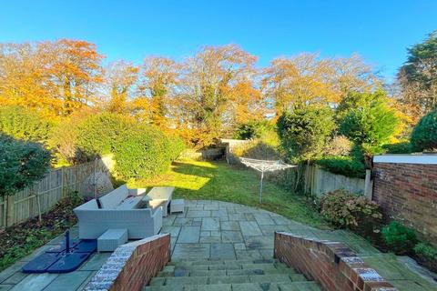 3 bedroom detached house for sale, Bahram Road, Polegate, East Sussex, BN26