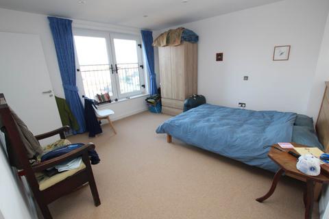 1 bedroom flat for sale, Langney Road, Eastbourne, BN22 8AG