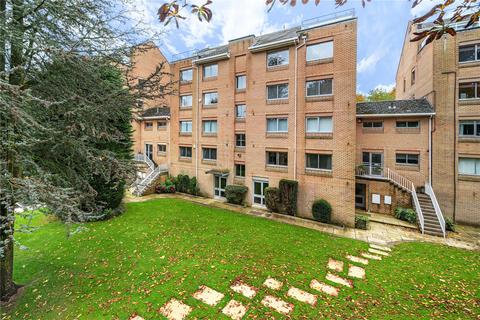 3 bedroom apartment for sale, West Court, Roundhay, Leeds