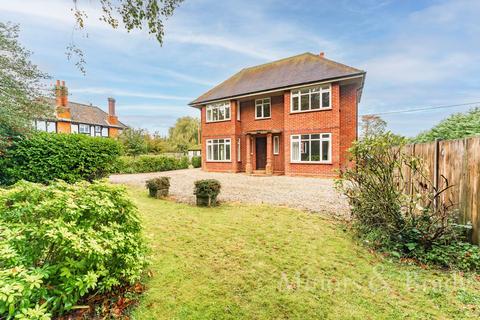 3 bedroom detached house to rent, Norwich Road, Wymondham, NR18