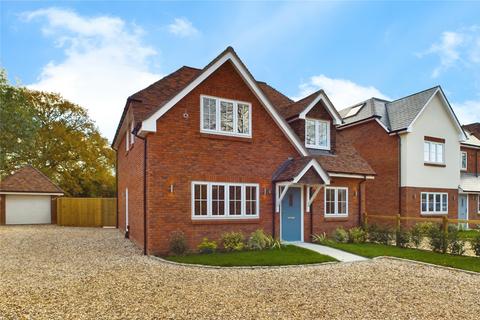 4 bedroom detached house for sale, Fair Oaks Grove, Little London, Tadley, Hampshire, RG26