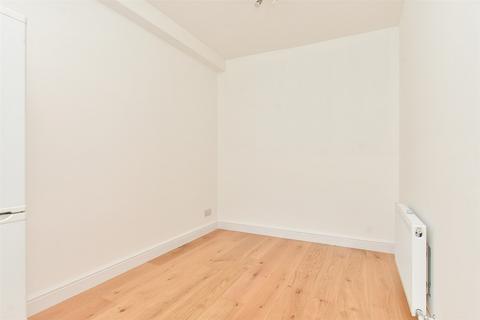 1 bedroom ground floor flat for sale, Overton Road, Sutton, Surrey