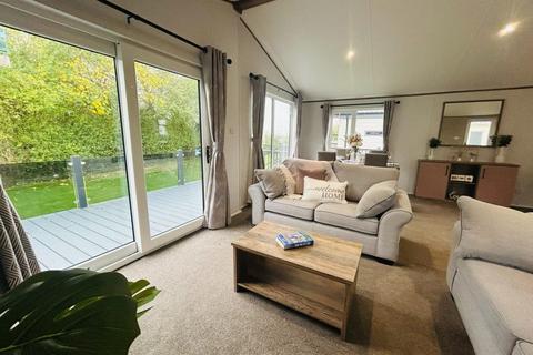 2 bedroom lodge for sale, Marlie Holiday Park