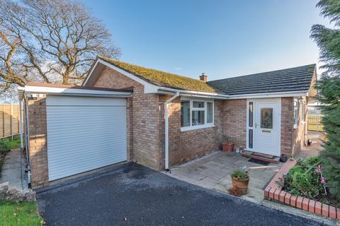 3 bedroom bungalow for sale, Mount Way, Hereford