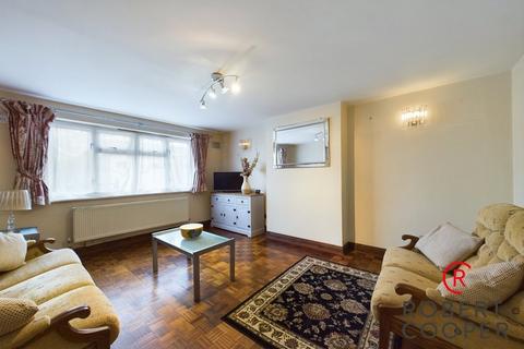 2 bedroom maisonette for sale, Dulverton Road, Ruislip, HA4