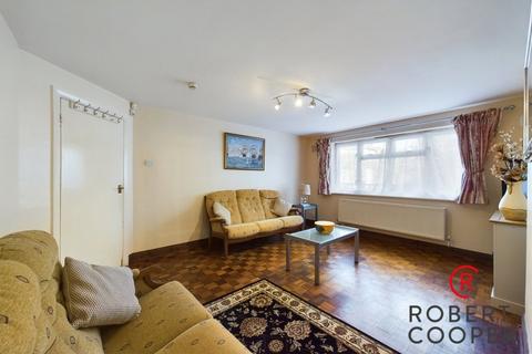 2 bedroom maisonette for sale, Dulverton Road, Ruislip, HA4