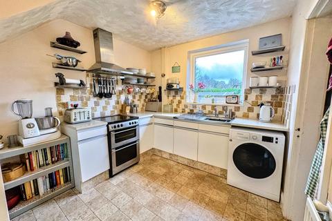 30 Bent Lane, Prestwich, Manchester, M25 1DN