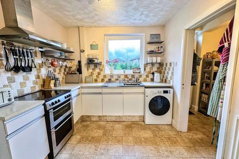 30 Bent Lane, Prestwich, Manchester, M25 1DN