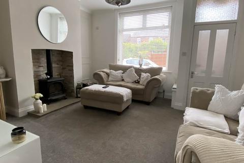 2 bedroom end of terrace house for sale, Rothwell Street, Royton