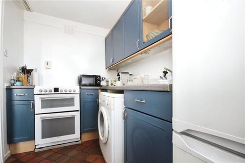 1 bedroom apartment to rent, Hanson Close, London, SW12
