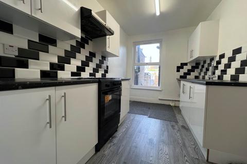 1 bedroom maisonette to rent, High Town Road, Luton LU2