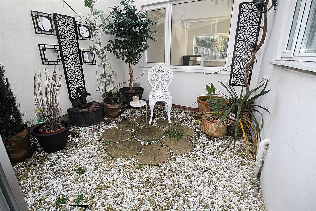 Open Roofed Inner Courtyard Garden Area