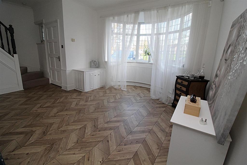 Open Plan Entrance Hallway and Reception Room One