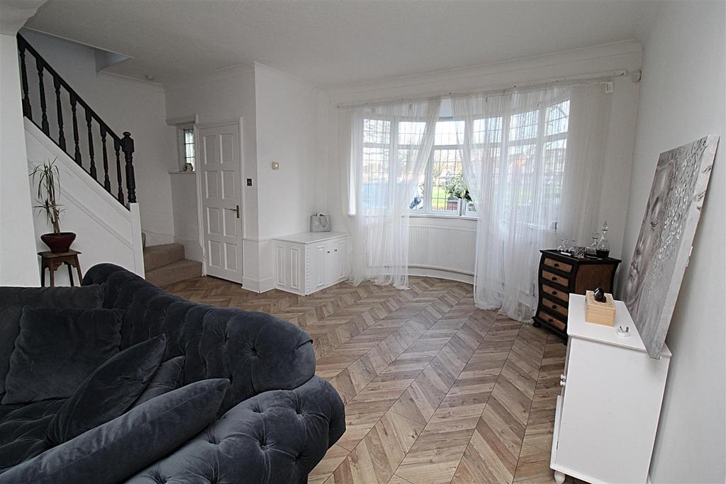 Open Plan Entrance Hallway and Reception Room One