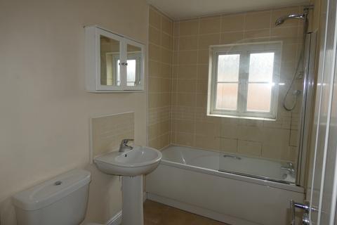 2 bedroom terraced house to rent, Ffordd Watkins, Birchgrove SA7