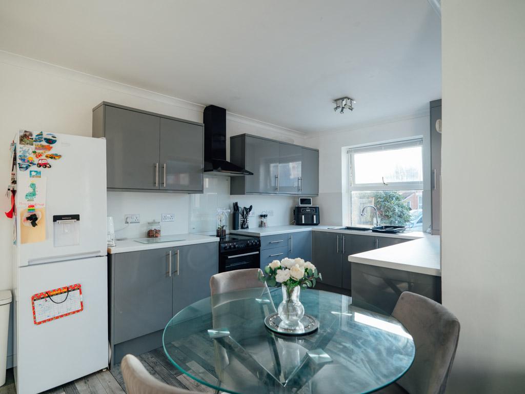 Open Plan Kitchen / Living / Dining Area