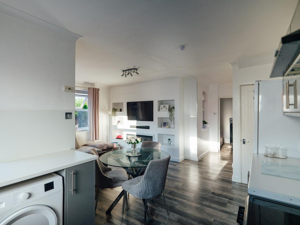 Open Plan Kitchen / Living / Dining Area