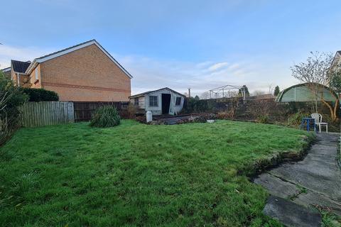 3 bedroom detached house for sale, Glebe Road, Loughor, Swansea, City And County of Swansea.