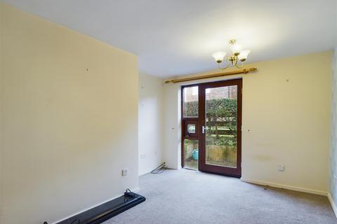 2 bedroom bungalow for sale, 3 Walnut Green, Norton, Malton, YO17 9ER