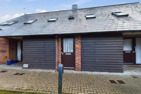 2 bedroom bungalow for sale, 2 Walnut Green, Norton, Malton, YO17 9ER