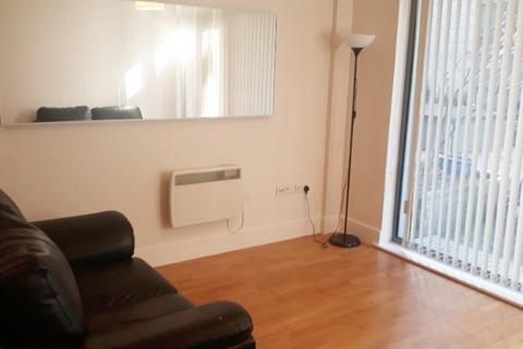 2 bedroom apartment to rent, Circle 109, Liverpool L1