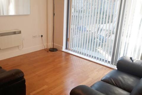 2 bedroom apartment to rent, Circle 109, Liverpool L1