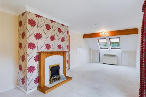 2 bedroom bungalow for sale, 12 Walnut Green, Norton, Malton, YO17 9ER