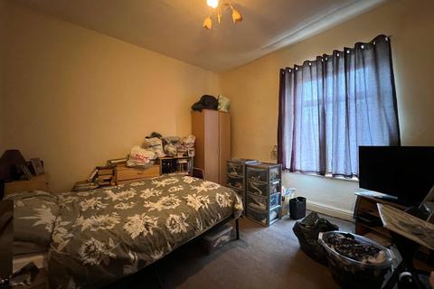 2 bedroom terraced house for sale, Hanson Street, Oldham, Greater Manchester, OL4