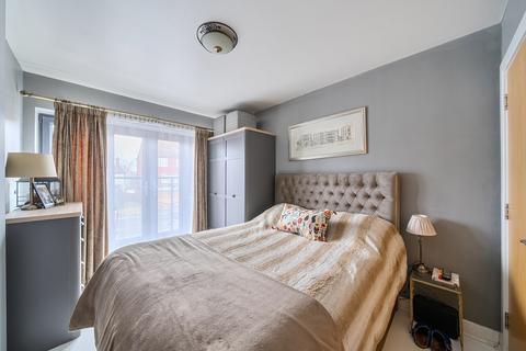 1 bedroom apartment for sale, London Road, Mitcham CR4