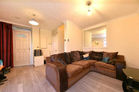 2 bedroom flat for sale, Grace Way, Stevenage