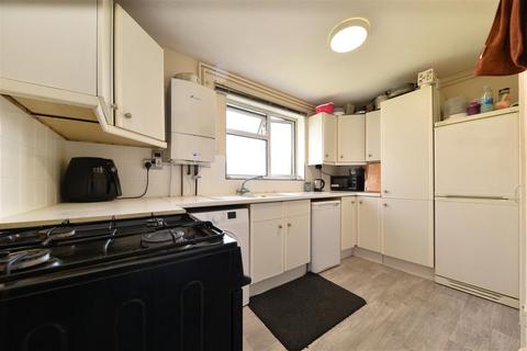 2 bedroom flat for sale, Grace Way, Stevenage